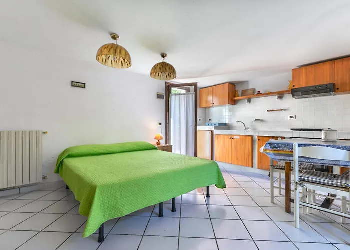 Lägenhet Giardino Di Via Del Ruotone